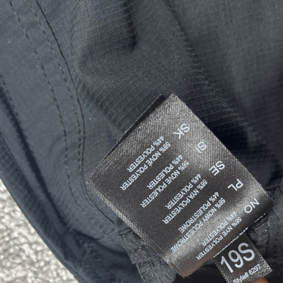 Kuhl Convertible Pants Womens 4 Zip Off Shorts Horizon Hiking Outdoor Black - Picture 8 of 16